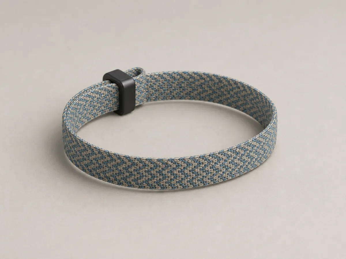 Recycled PET wristband, product photograph